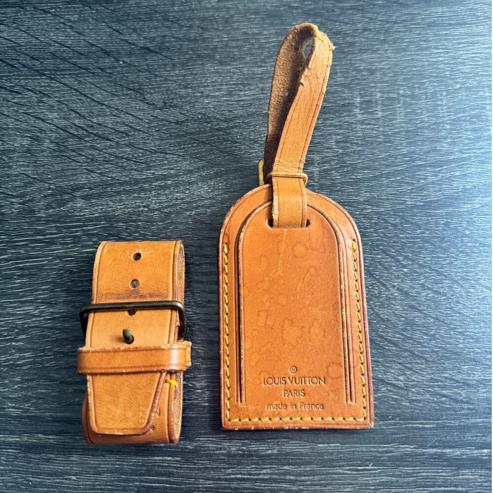 Authentic Louis Vuitton Vachetta Leather Name Luggage Tag And Poignet Set SN225